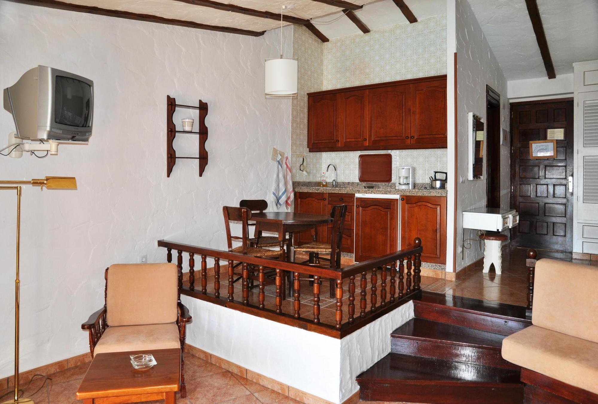 Apartamentos Casas Carmen - Adults Only Playa del Inglés Esterno foto